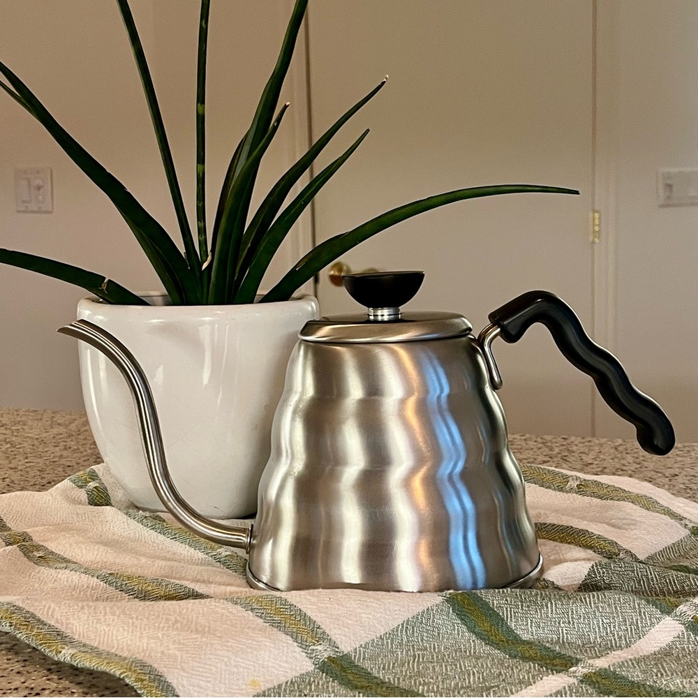 Hario Buono 1.2L Pour Over Coffee + Tea Kettle